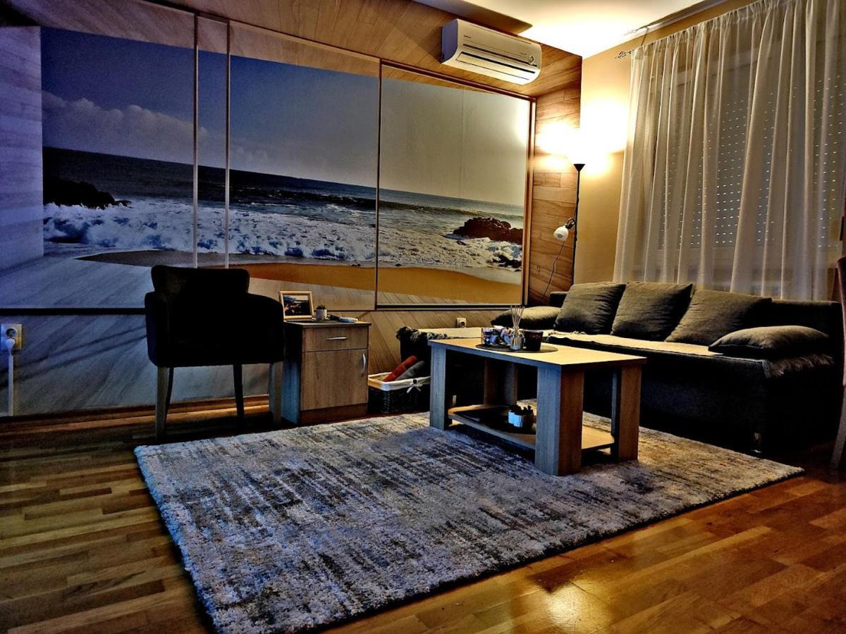 Apartman ESPRESSO Sremska Mitrovica Esterno foto