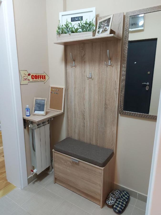 Apartman ESPRESSO Sremska Mitrovica Esterno foto